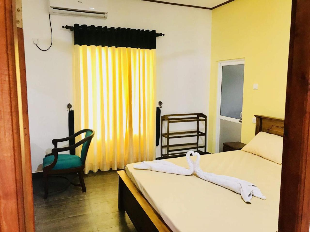 Ocean Gate Negombo B&B 외부 사진